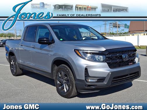 Lunar Silver Metallic 2024 Honda Ridgeline