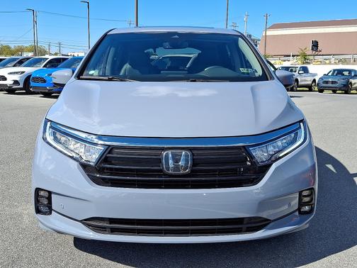 2023 Honda Odyssey 