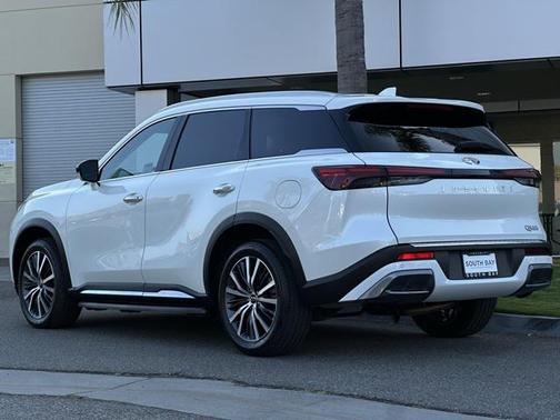2023 INFINITI QX60 SENSORY