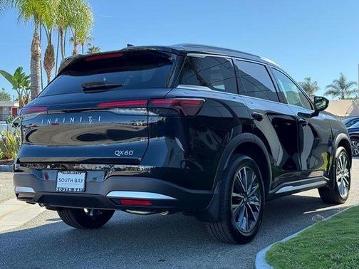 Mineral Black 2026 INFINITI QX60 LUXE FWD