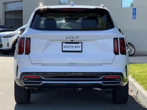 2023 Kia Sorento EX