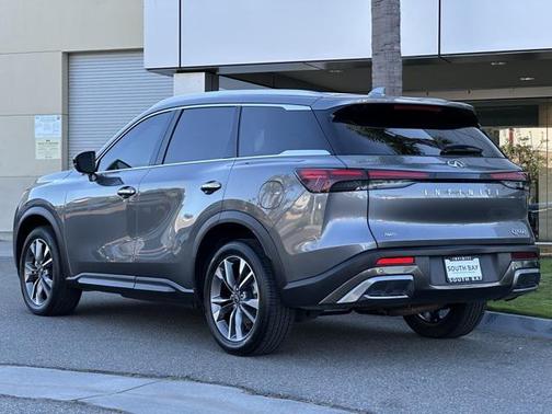 2022 INFINITI QX60 Luxe