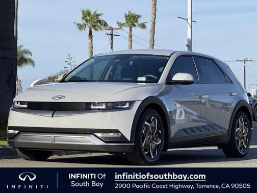 2024 Hyundai IONIQ 5 SE Standard Range