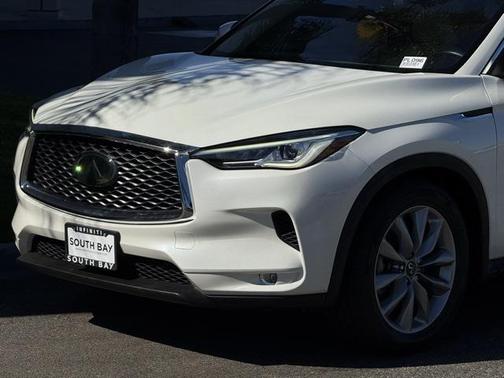 2021 INFINITI QX50 LUXE