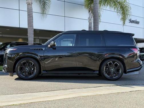 2026 INFINITI QX80 SENSORY AWD