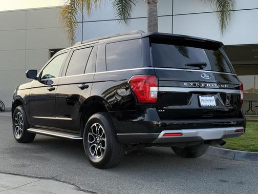2022 Ford Expedition XLT
