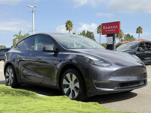 2024 Tesla Model Y Long Range Dual Motor All-Wheel Drive