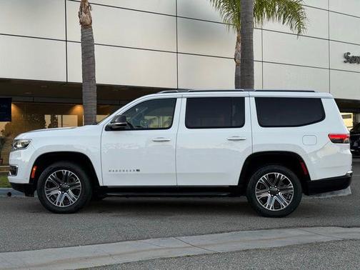 2024 Jeep Wagoneer Series II 4x2