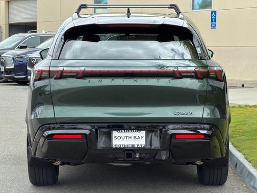 Deep Emerald 2027 INFINITI QX65 SPORT