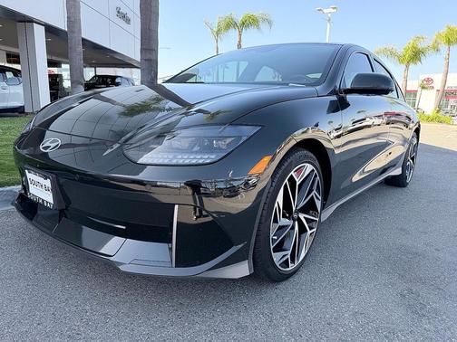 Digital Green 2023 Hyundai IONIQ 6 Limited