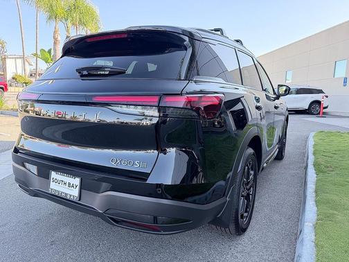 Mineral Black 2026 INFINITI QX60 SPORT AWD
