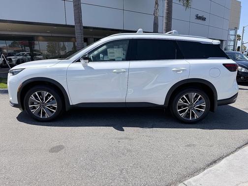 Radiant White 2027 INFINITI QX60 LUXE FWD
