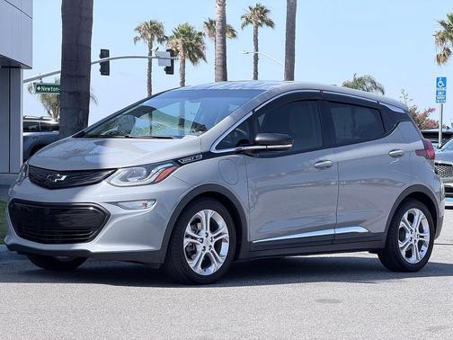Slate Gray Metallic 2021 Chevrolet Bolt EV FWD LT