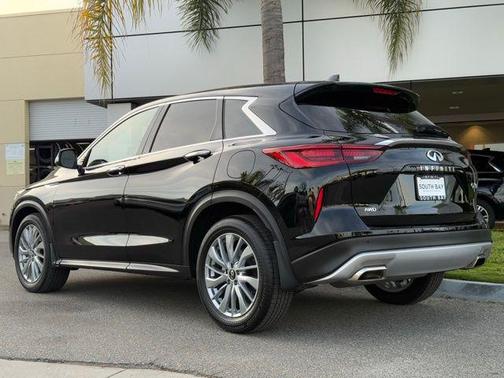 2025 INFINITI QX50 Pure AWD