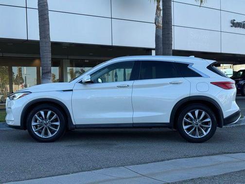 2021 INFINITI QX50 LUXE