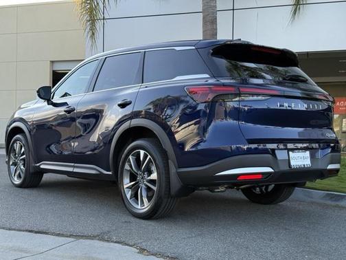 2026 INFINITI QX60 Pure