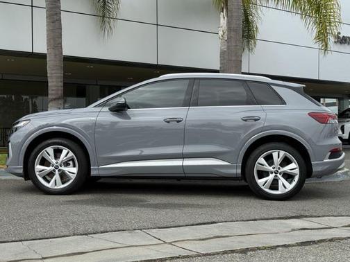 2023 Audi Q4 e-tron Premium Plus 50 quattro