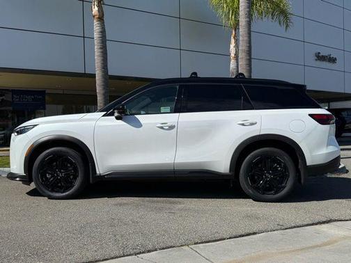 2026 INFINITI QX60 Base