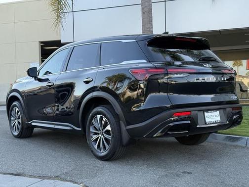 2024 INFINITI QX60 Pure