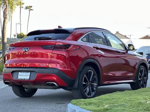 2022 INFINITI QX55 ESSENTIAL