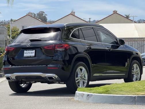 2021 Mercedes-Benz GLA 250 Base 4MATIC