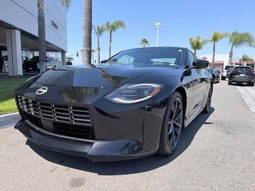 Black Diamond Pearl 2024 Nissan Z Performance Auto