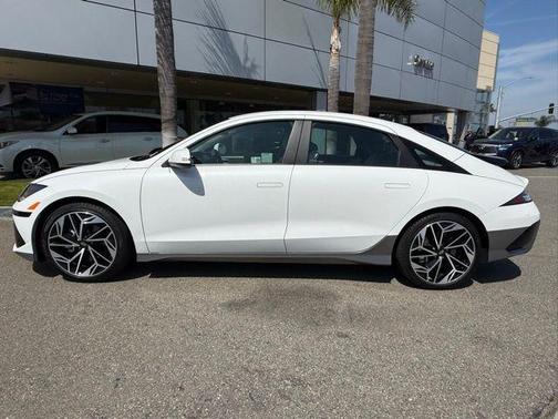 2024 Hyundai IONIQ 6 SEL