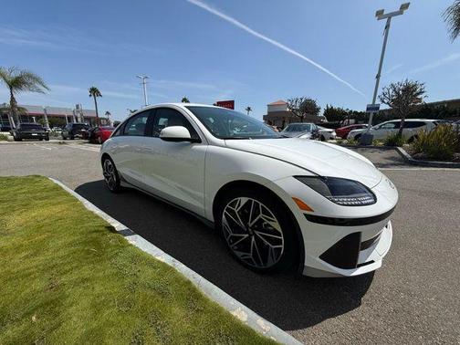 2024 Hyundai IONIQ 6 SEL