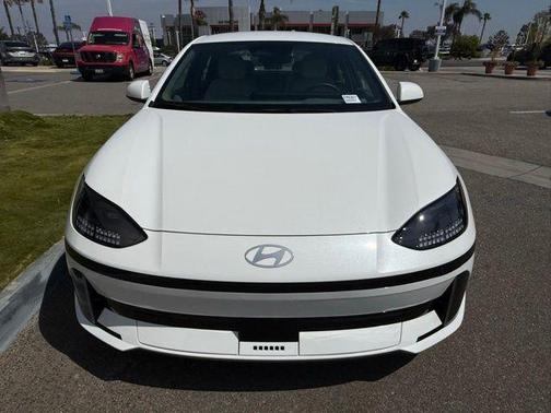 2024 Hyundai IONIQ 6 SEL