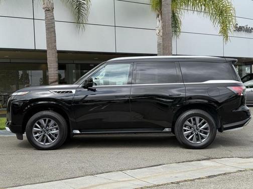 2026 INFINITI QX80 PURE AWD
