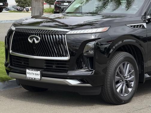 2026 INFINITI QX80 PURE AWD