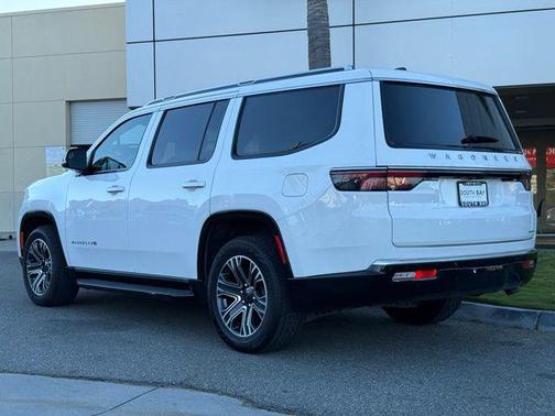 2024 Jeep Wagoneer Series II 4x2