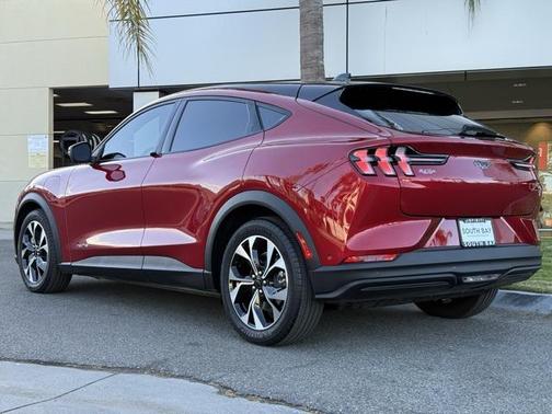 2024 Ford Mustang Mach-E Select