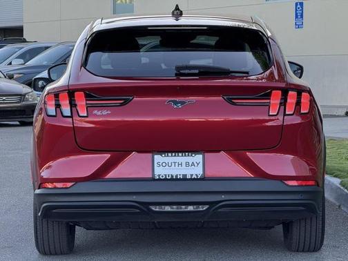 2024 Ford Mustang Mach-E Select