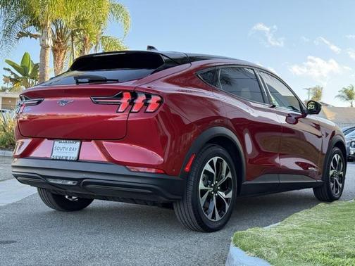 2024 Ford Mustang Mach-E Select