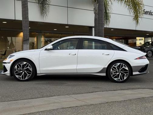 2024 Hyundai IONIQ 6 SEL