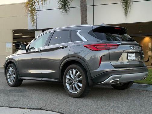 2021 INFINITI QX50 LUXE