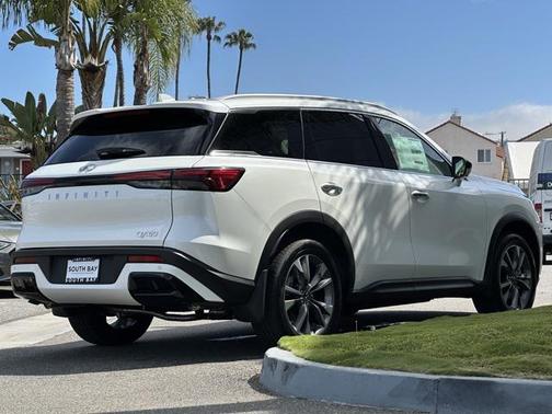 2025 INFINITI QX60 Luxe