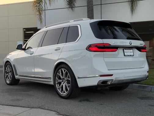 2024 BMW X7 xDrive40i