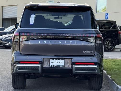2026 INFINITI QX80 PURE AWD