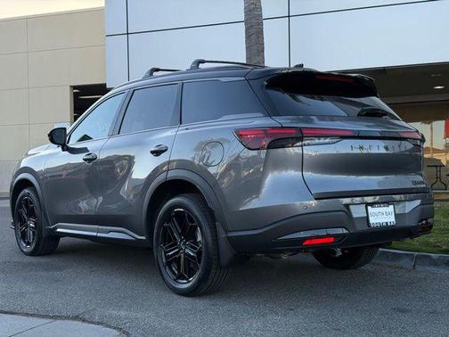 2026 INFINITI QX60 Base