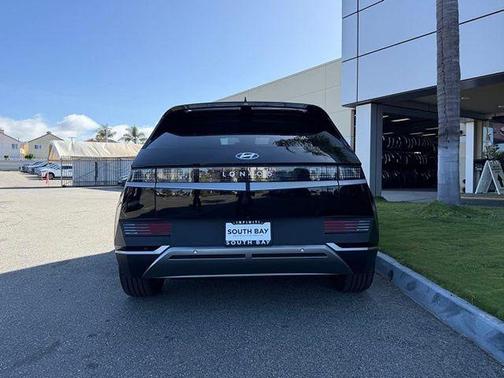 Abyss Black 2024 Hyundai IONIQ 5 SE Standard Range
