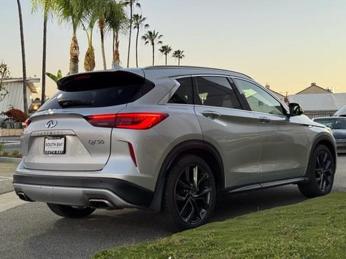 2019 INFINITI QX50 ESSENTIAL
