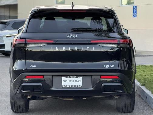 2025 INFINITI QX60 Pure