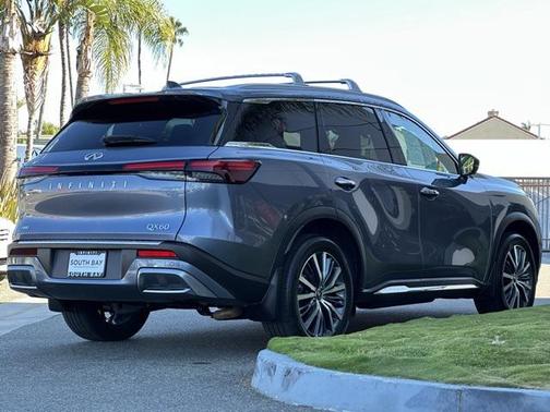 2023 INFINITI QX60 SENSORY