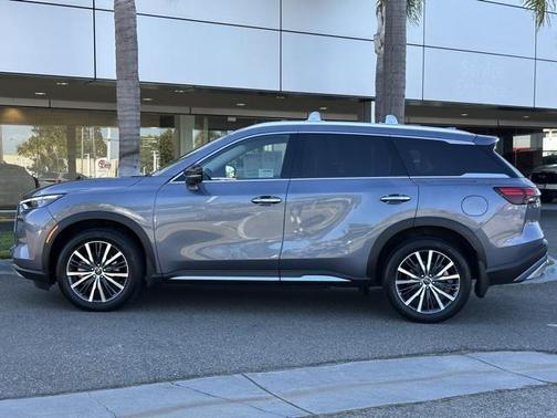 2023 INFINITI QX60 SENSORY