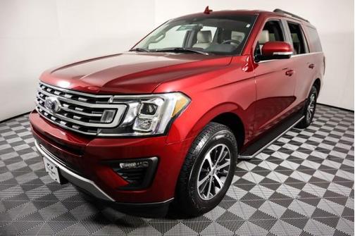 Photo 3 of 28 of 2019 Ford Expedition XLT