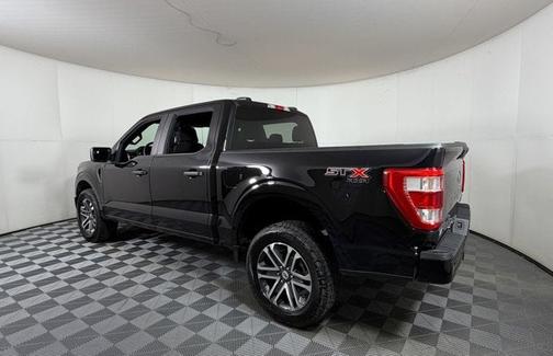 AGATE BLACK METALLIC 2023 Ford F-150 XL