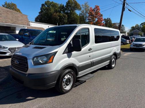 2015 Ford Transit-150 150 XLT SWB LOW ROOF W/60/40 SIDE DOORS