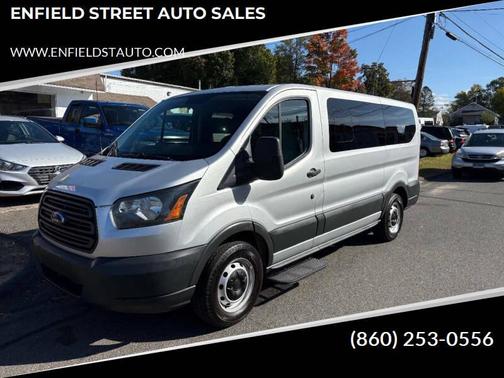 2015 Ford Transit-150 150 XLT SWB LOW ROOF W/60/40 SIDE DOORS